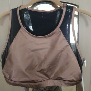 Fabletics medium camryn sports bra